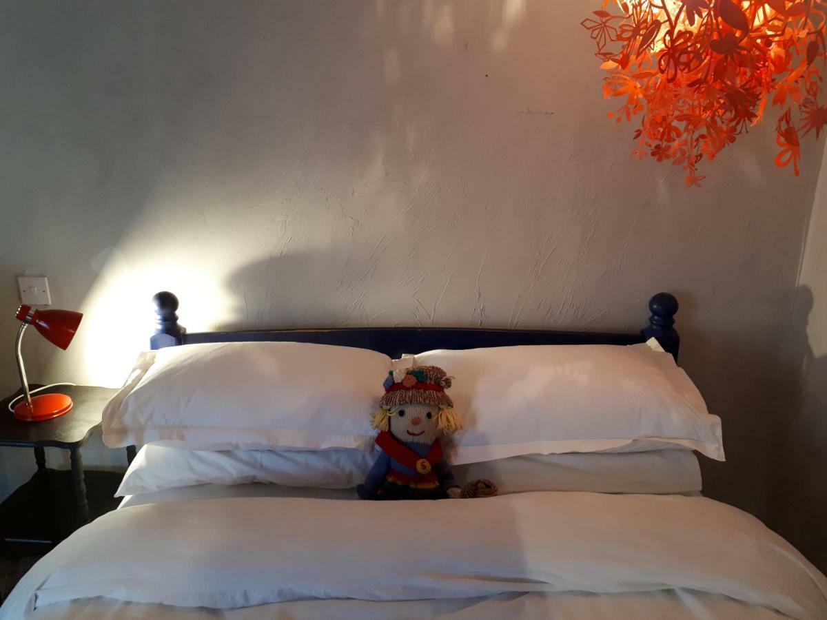 The Village Studio Apartments Moate Ngoại thất bức ảnh
