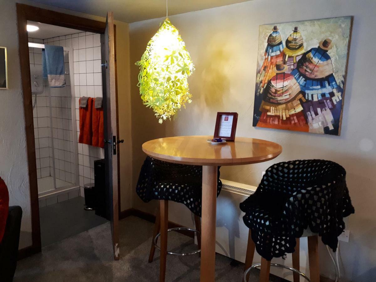 The Village Studio Apartments Moate Ngoại thất bức ảnh